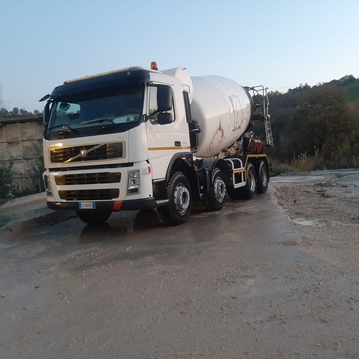 betoniera volvo